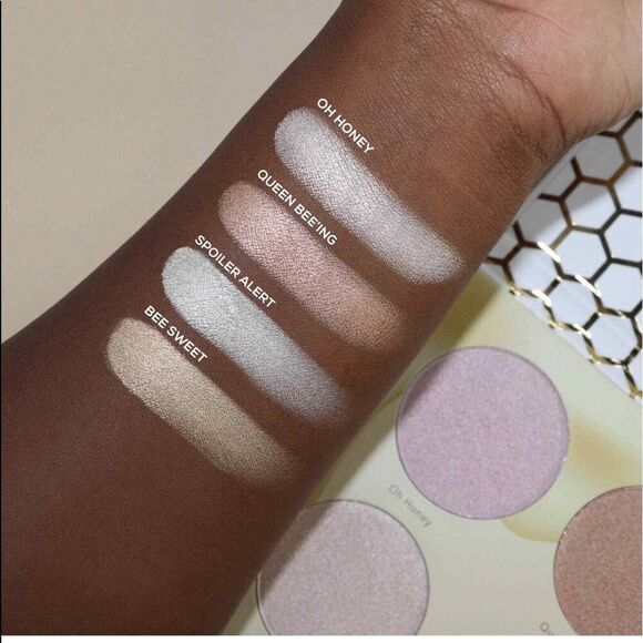 BEAUTY BAKERIE Highlighter Milk & Honey Multi-Use Smudgeproof Pigmented Palette - Picture 3 of 8